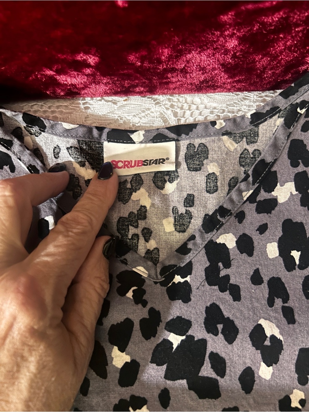 Scrubstar  Leopard Print Short Sleeve Scrub top - Picture 3 of 7